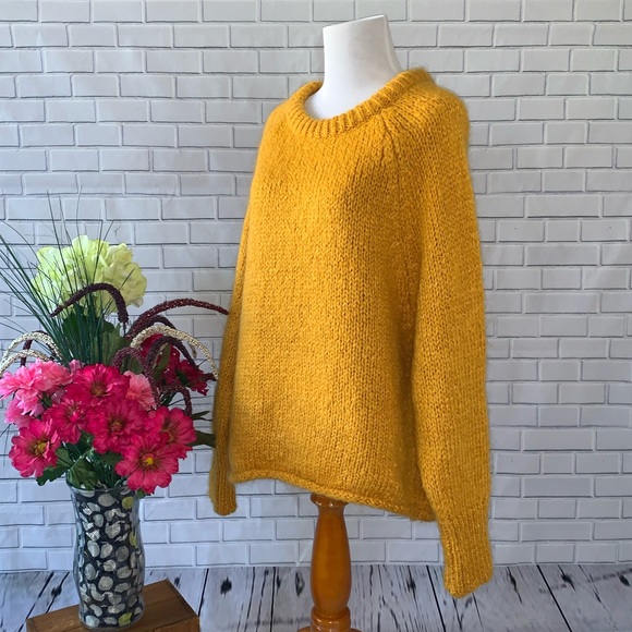 Zara Chunky Round Neck Knit Sweater Mustard Medium - Picture 3 of 7